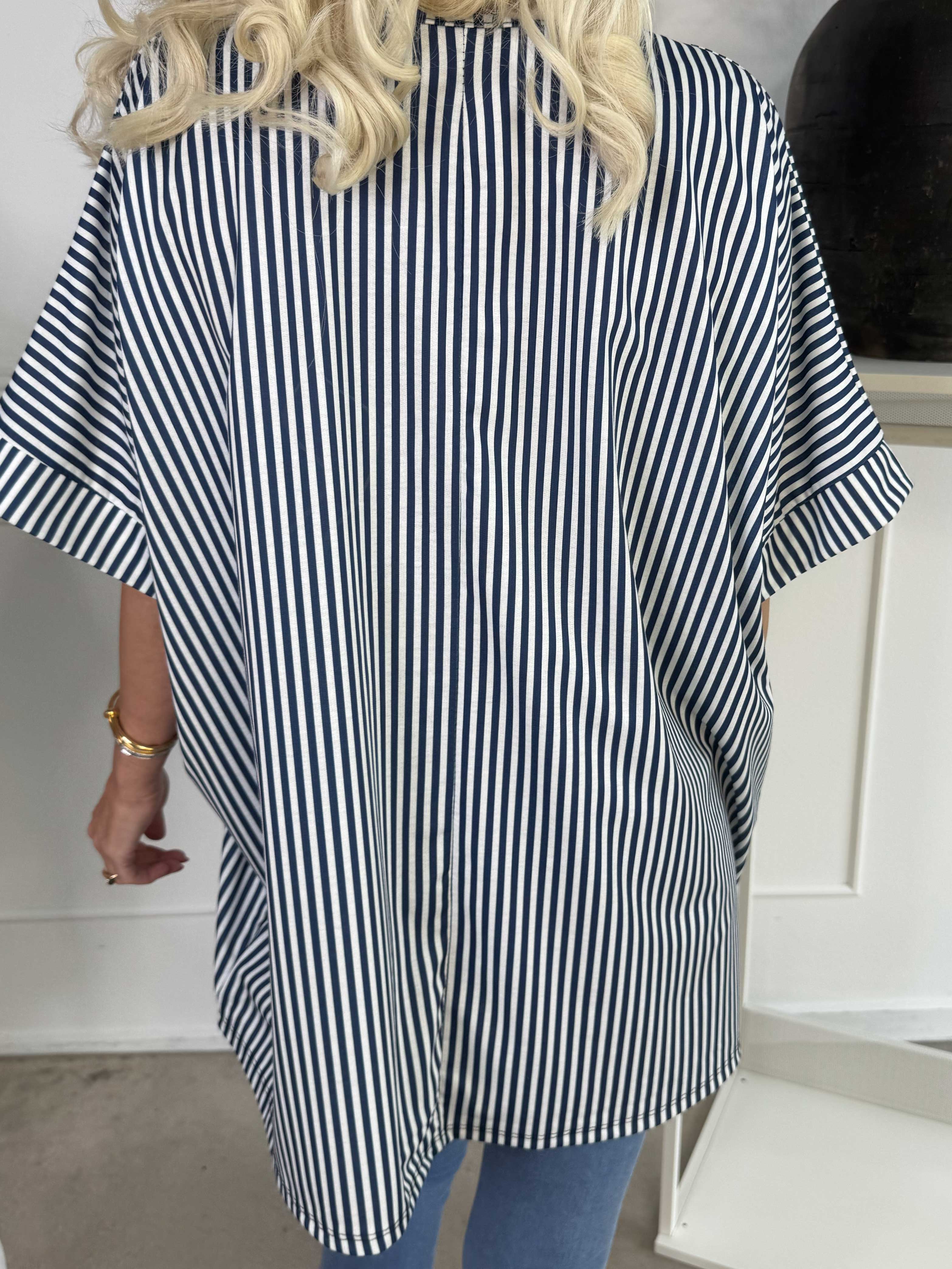 Mintu Stripe - Stribet t-shirt med vogue stående med glittrende similisten